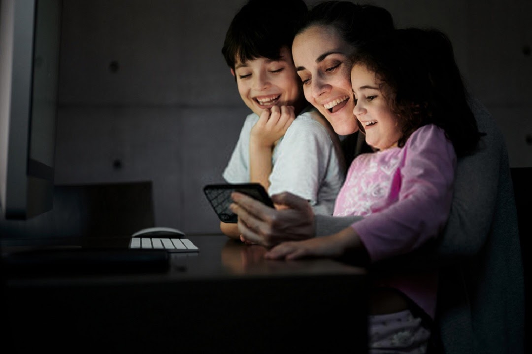 Use Android Spyware