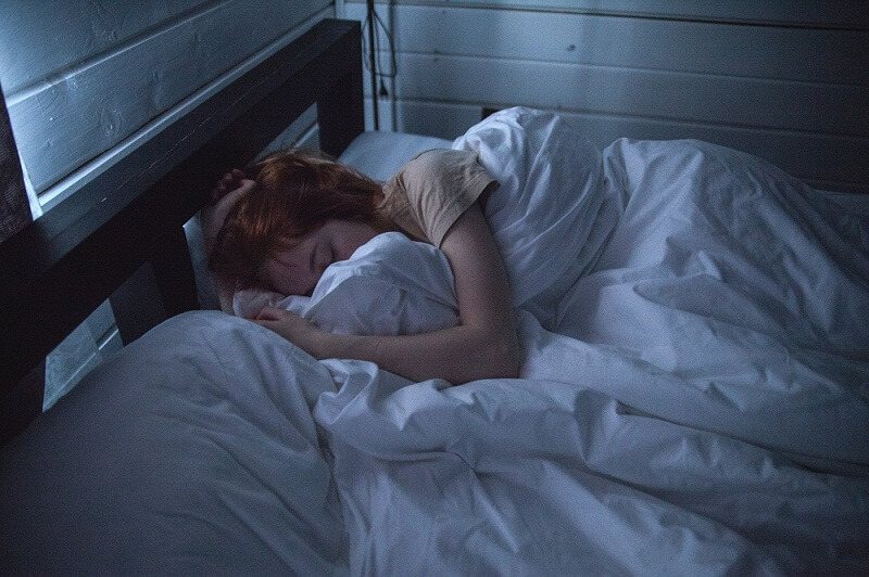 Teens Sleep Deprived because of their Phone Usage? Here are Effective Ways to Deal with It