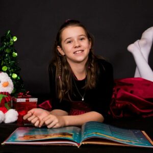 How Fake Christmas Giveaways Target Teens on Social Media and What Parents Need to Know?