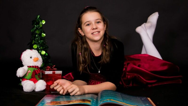 Why Teens Fall for Fake Christmas Giveaways on Social Media